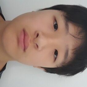 Lucas W.